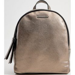Elegancki plecak - Złoty. Żółte plecaki damskie Mohito, eleganckie. Za 99,99 zł.