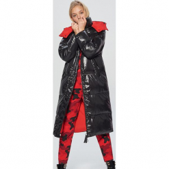 Płaszcz z kolekcji Mix and Match - Czarny. Czarne płaszcze damskie marki Cropp, l. W wyprzedaży za 239,99 zł.