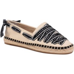 Espadryle Tory Burch Logo Grosgrain Espadrille 61318. Czerwone espadryle damskie Tory Burch, bez wzorów, bez obcasa, bez zapięcia. W wyprzedaży za 429,00 zł.