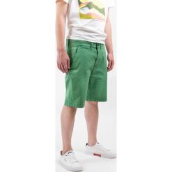 Pepe Jeans spodenki męskie MC Queen 31 zielony. Zielone spodenki i szorty męskie Pepe Jeans, na lato, m, bez wzorów, z jeansu, krótkie. Za 239,00 zł.