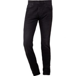 True Religion ROCCO Jeansy Slim Fit black. Czarne jeansy męskie marki True Religion, m, bez wzorów. Za 929,00 zł.