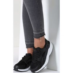 Czarne Buty Sportowe Flexible. Czarne buty sportowe damskie marki vices. Za 89,99 zł.