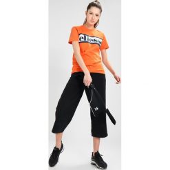 Bluzki, topy, tuniki: Ellesse REGINA Tshirt z nadrukiem mandarin orange