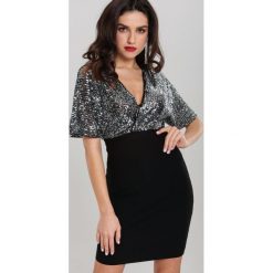 Czarna Sukienka Askern. Czarne sukienki damskie Renee, s, z aplikacjami, z dzianiny, klasyczne, krótkie, midi, dopasowane. Za 179,99 zł.