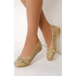 Beżowe Baleriny Remember Me. Brązowe baleriny damskie Multu, bez wzorów, bez obcasa. Za 39,99 zł.