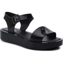 Sandały MELISSA - Mar Platform Ad 32623 Black 01003. Czarne klapki damskie Melissa, bez wzorów, z tworzywa sztucznego, bez obcasa. Za 349,00 zł.