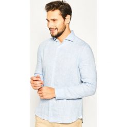 Koszula Marc O'Polo 023 7447 42396. Niebieskie koszule męskie Marc O'Polo, xl, bez wzorów, ze lnu, casualowe, polo, bez rękawów. W wyprzedaży za 279,00 zł.