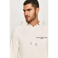 Tommy Hilfiger - Bluza. Białe bluzy męskie TOMMY HILFIGER, xl, z aplikacjami, z bawełny, z kapturem, bez rękawów, z kapturem. Za 449,90 zł.