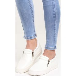 Białe Slip On Poplar. Białe trampki damskie slip on Born2be. Za 79,99 zł.