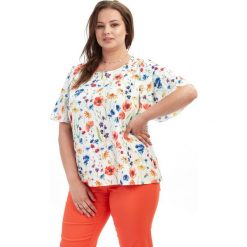 Bluzka Jaga w kolorowe kwiaty XXL OVERSIZE LATO. Bluzki damskie Moda Size Plus Iwanek, s, w kwiaty, z elastanu, z dekoltem na plecach, z krótkim rękawem. Za 89,90 zł.