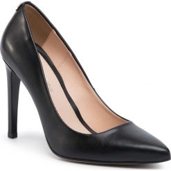 Szpilki BALDACCINI - 1480500 Cherie Czarna. Czarne półbuty damskie Baldaccini, bez wzorów, ze skóry, eleganckie, bez obcasa, na obcasie, bez zapięcia. Za 269,00 zł.
