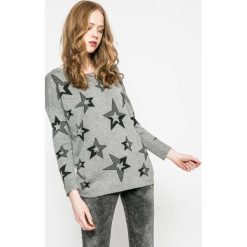 Only - Sweter Roxanne. Szare swetry klasyczne damskie marki ONLY, s, z bawełny, z okrągłym kołnierzem. W wyprzedaży za 59,90 zł.