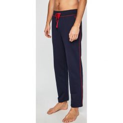 Polo Ralph Lauren - Spodnie piżamowe. Niebieskie piżamy męskie Polo Ralph Lauren, na co dzień, s, bez wzorów, z bawełny. W wyprzedaży za 159,90 zł.