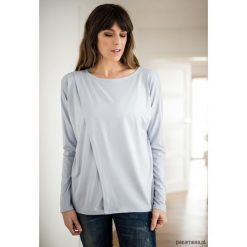 Bluzka kopertowa oversize do karmienia. Szare bluzki ciążowe Pakamera, z kopertowym dekoltem. Za 189,00 zł.