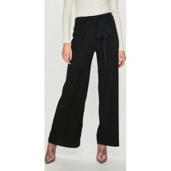 Answear - Spodnie. Czarne spodnie damskie ANSWEAR, s, bez wzorów, z elastanu, casualowe. W wyprzedaży za 29,90 zł.