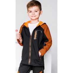 Bluzy chłopięce: BLUZA DZIECIĘCA Z KAPTUREM ROZPINANA KB021 – CZARNA/POMARAŃCZOWA