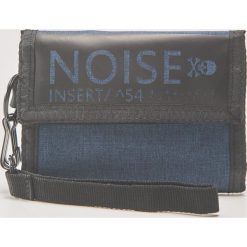 Portfel z napisem noise - Niebieski. Niebieskie portfele męskie marki House, z napisami. W wyprzedaży za 15,99 zł.