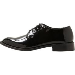 Buty wizytowe męskie: Tiger of Sweden AGATON Eleganckie buty black shine