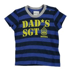 T-shirty chłopięce z nadrukiem: Koszulka „Titob” w kolorze niebiesko-granatowym
