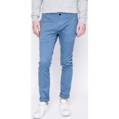 Tommy Jeans - Spodnie. Spodnie męskie Tommy Jeans. W wyprzedaży za 279,90 zł.