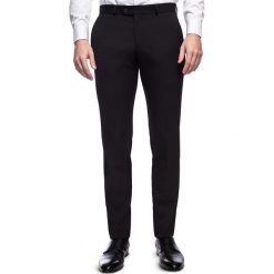Spodnie LEONARDO GDCS900121. Czarne spodnie męskie Giacomo Conti, m, bez wzorów, z wełny, eleganckie. Za 599,00 zł.