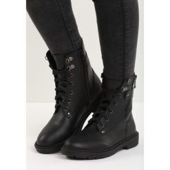 Czarne Botki Uptown Funk. Czarne buty zimowe damskie Born2be, na płaskiej podeszwie. Za 69,99 zł.