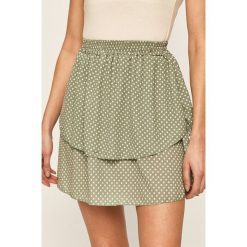 Haily's - Spódnica. Zielone spódniczki damskie Haily's, na co dzień, s, w grochy, z poliesteru, casualowe, mini, rozkloszowane. W wyprzedaży za 69,90 zł.
