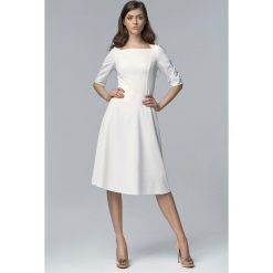 Elegancka sukienka midi - ecru. Sukienki damskie NIFE, na co dzień, s, bez wzorów, z elastanu, eleganckie, z klasycznym kołnierzykiem, bez rękawów, midi, dopasowane. Za 179,00 zł.