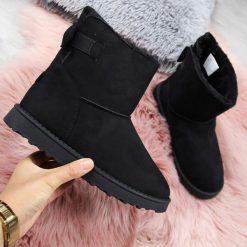 Mukluki damskie ocieplane czarne Cross Jeans - czarny. Czarne botki damskie Cross Jeans, z jeansu, bez obcasa, bez zapięcia. Za 111,99 zł.