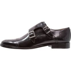 Melvin & Hamilton TIM Eleganckie buty black. Czarne buty wizytowe męskie marki Melvin & Hamilton, ze skóry, bez zapięcia. W wyprzedaży za 471,20 zł.