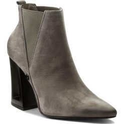 Botki CARINII - B4180 J51-000-PSK-C28. Szare botki damskie skórzane Carinii. W wyprzedaży za 239,00 zł.