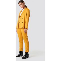 NA-KD Classic Spodnie garniturowe - Yellow. Żółte spodnie damskie NA-KD Classic. Za 121,95 zł.
