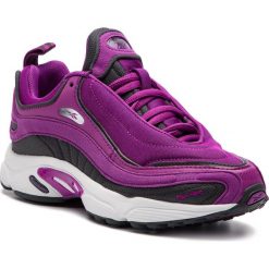 Buty Reebok - Daytona Dmx Mu DV3733 Aubergine/True Grey/Wht. Fioletowe półbuty damskie Reebok, ze skóry ekologicznej. W wyprzedaży za 329,00 zł.