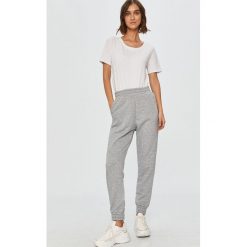 Answear Lab - Spodnie. Szare spodnie damskie Answear Lab, s, z elastanu. Za 119,90 zł.