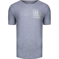 T-shirt HELLY HANSEN HP SHORE. Szare t-shirty męskie Helly Hansen, z nadrukiem, z dzianiny, z okrągłym kołnierzem. W wyprzedaży za 128,00 zł.