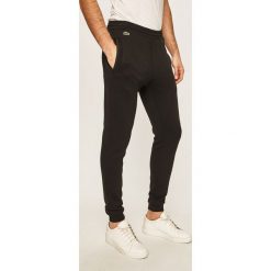 Lacoste - Spodnie. Czarne spodnie męskie Lacoste, xxl, bez wzorów, z bawełny. W wyprzedaży za 329,90 zł.