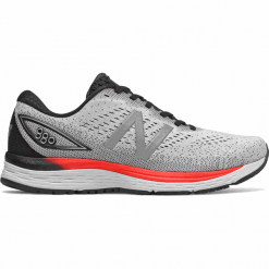 New Balance M880WT9. Buty sportowe męskie New Balance, z gumy, bez zapięcia, tenisowe. W wyprzedaży za 229,99 zł.