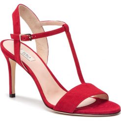 Sandały FURLA - Mimi' 1013154 S YB67 C10 Ruby. Czerwone klapki damskie marki Furla, bez wzorów, ze skóry, bez obcasa, na obcasie. Za 1150,00 zł.