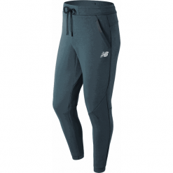 New Balance MP83506PE. Szare joggery męskie marki New Balance, z bawełny. W wyprzedaży za 199,99 zł.