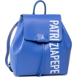 Plecak PATRIZIA PEPE - 2V9112/A6P6-FA85 Blue Sea/White. Niebieskie plecaki damskie Patrizia Pepe, bez wzorów, ze skóry. W wyprzedaży za 679,00 zł.