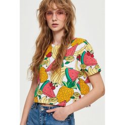 T-shirt z nadrukiem - Biały. Białe t-shirty damskie Sinsay, l, z nadrukiem. Za 19,99 zł.