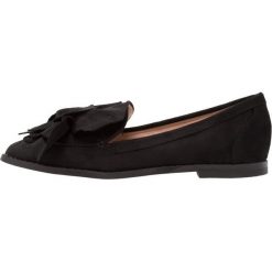 Creepersy damskie: Lost Ink Wide Fit FRANKI FLOWER TRIM LOAFER Półbuty wsuwane black