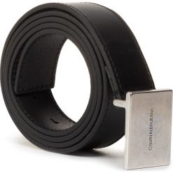 Pasek Damski CALVIN KLEIN JEANS - Ckj Uniform Sqr Plaque 30Mm K60K606620 BDS. Czarne paski damskie Calvin Klein Jeans, w paski, z jeansu. W wyprzedaży za 199,00 zł.