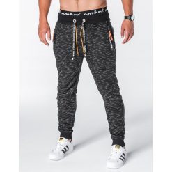 Spodnie męskie dresowe P638 - czarne. Czarne spodnie męskie Ombre Clothing, s, bez wzorów, z bawełny. Za 29,00 zł.