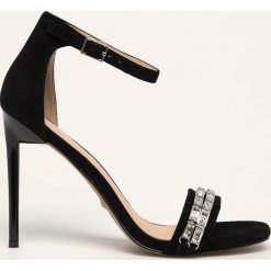 Marciano Guess - Szpilki skórzane. Czarne sandały damskie MARCIANO GUESS, z aplikacjami, ze skóry, bez obcasa, na obcasie, bez zapięcia. Za 839,90 zł.