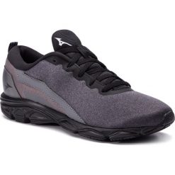 Buty MIZUNO - Ezrun 2 J1GF193801 Szary. Szare buty sportowe damskie Mizuno, bez wzorów, ze skóry ekologicznej, sportowe, do biegania. W wyprzedaży za 169,00 zł.