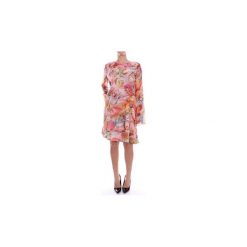 Sukienki krótkie Moschino A04306151. Różowe sukienki damskie MOSCHINO, bez wzorów, bez kołnierzyka, z krótkim rękawem, krótkie, mini. Za 1466,41 zł.
