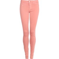 Tommy Hilfiger Jeggingsy. Różowe jeansy damskie z jeansu. Za 149,00 zł.