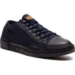 Trampki G-STAR RAW - Rackam Scuba D10756-8390-6486 Dk Saru Blue. Niebieskie półbuty męskie G-Star RAW, bez wzorów, z gumy, retro, bez zapięcia. W wyprzedaży za 309,00 zł.