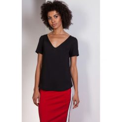 Bluzki damskie: Bluzka w serek, BLU141 czarny